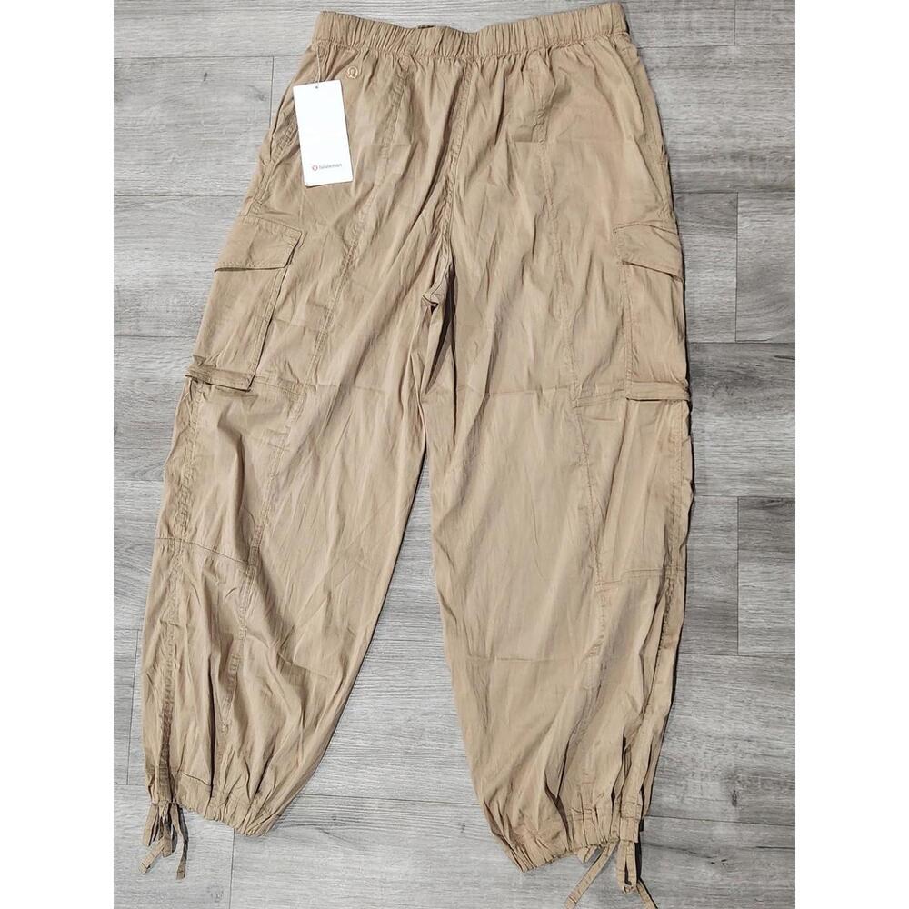 Lululemon Mr Cargo Pants Lightweight, Adjustable Size LARGE - Picture 3 of 7
